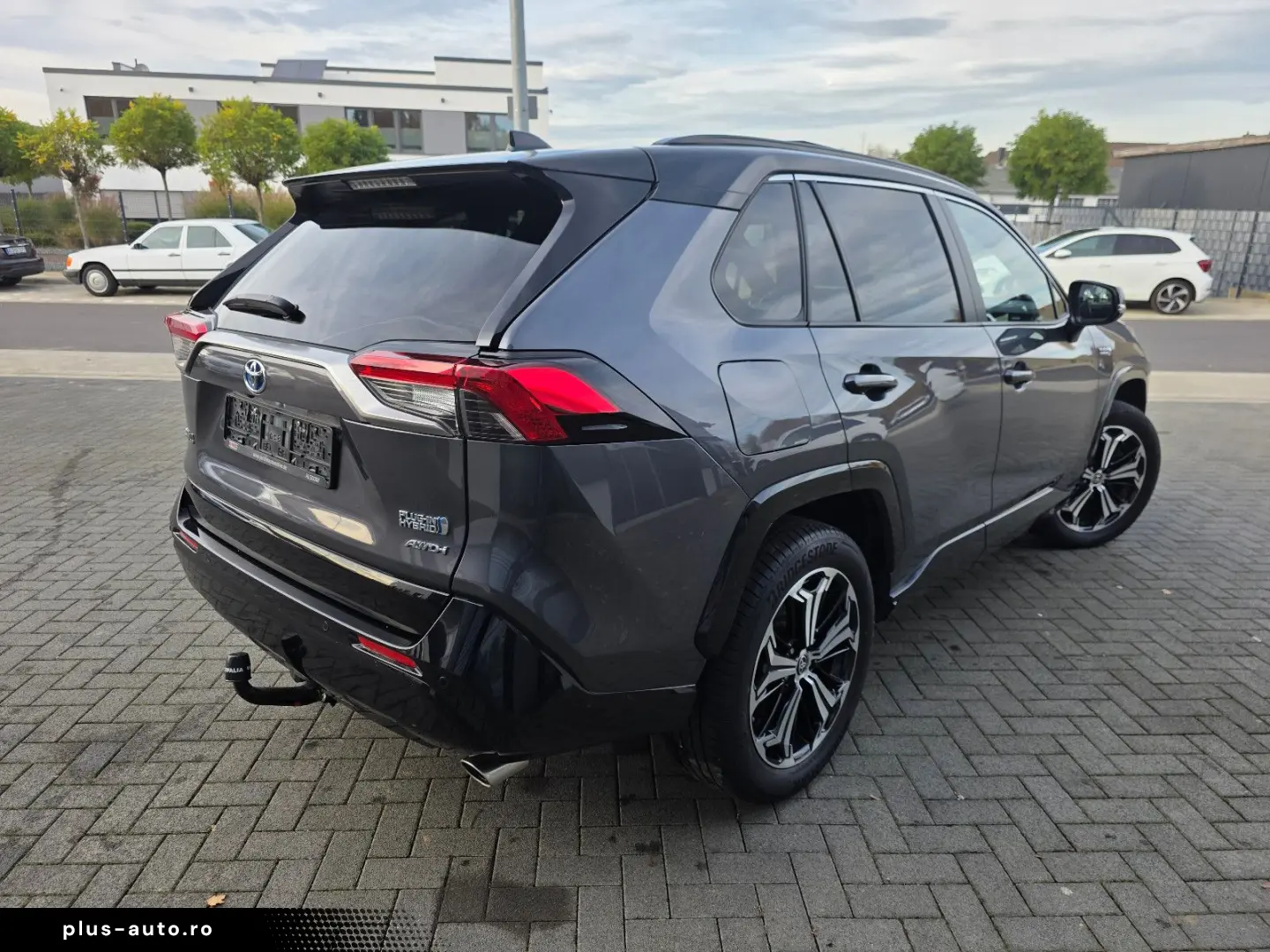 TOYOTA RAV 4 2.5 Plug-in Hybrid Pano Leder HUD JBL 360