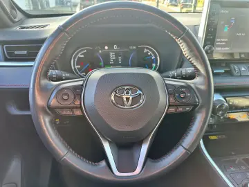 TOYOTA RAV 4 2.5 Plug-in Hybrid Pano Leder HUD JBL 360