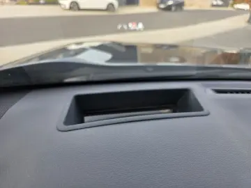 TOYOTA RAV 4 2.5 Plug-in Hybrid Pano Leder HUD JBL 360