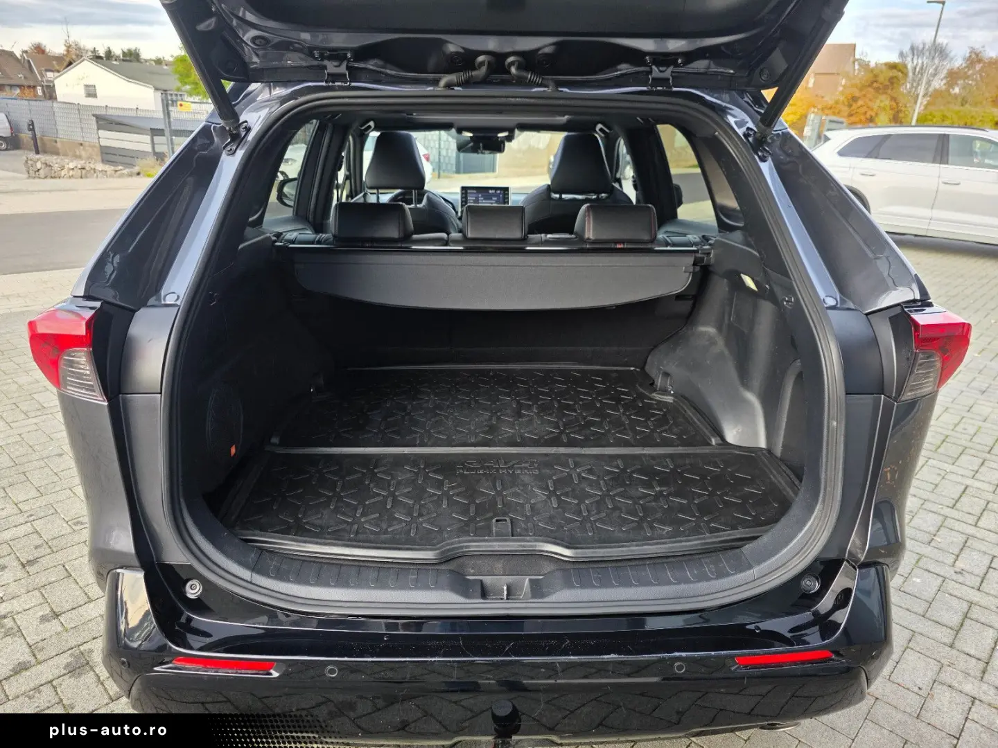 TOYOTA RAV 4 2.5 Plug-in Hybrid Pano Leder HUD JBL 360