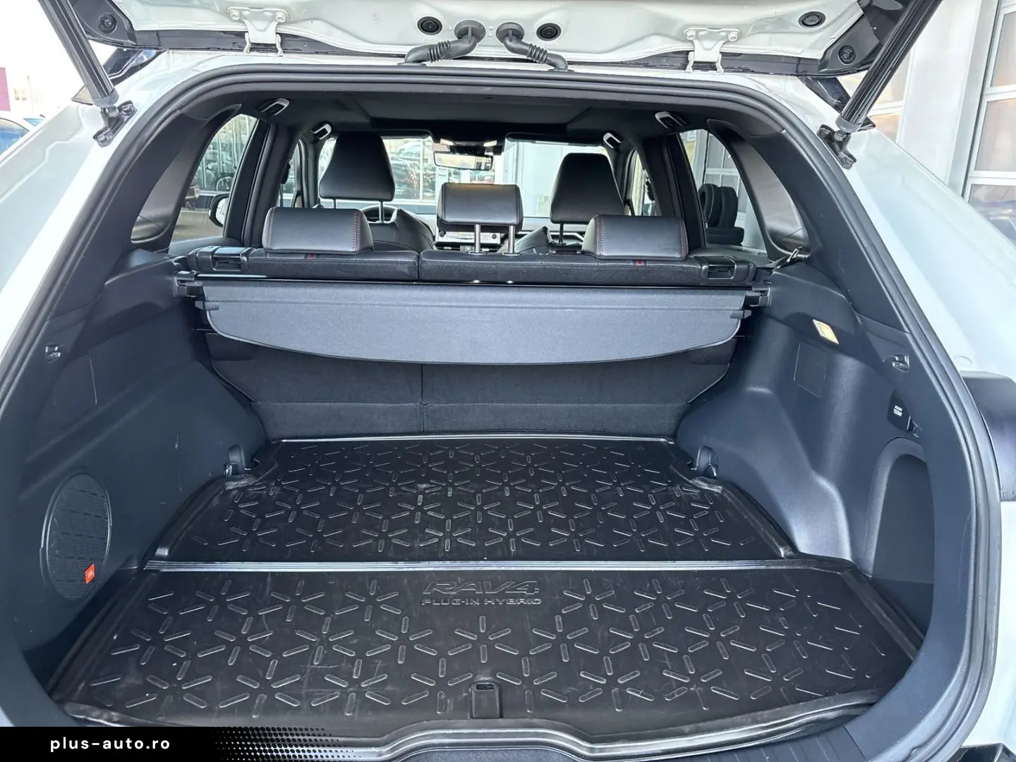 TOYOTA RAV 4 Plug-in Hybrid 4x4 El. Panodach Navi Leder