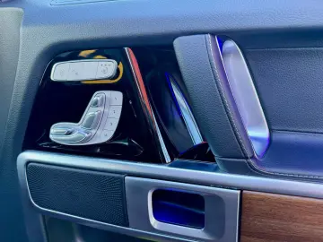 MERCEDES-BENZ G 400d AHK Garantie bis 07 2027 VAT deductible