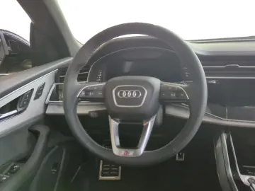 Audi Q8 S line 50 TDI quattro HD-MATRIX