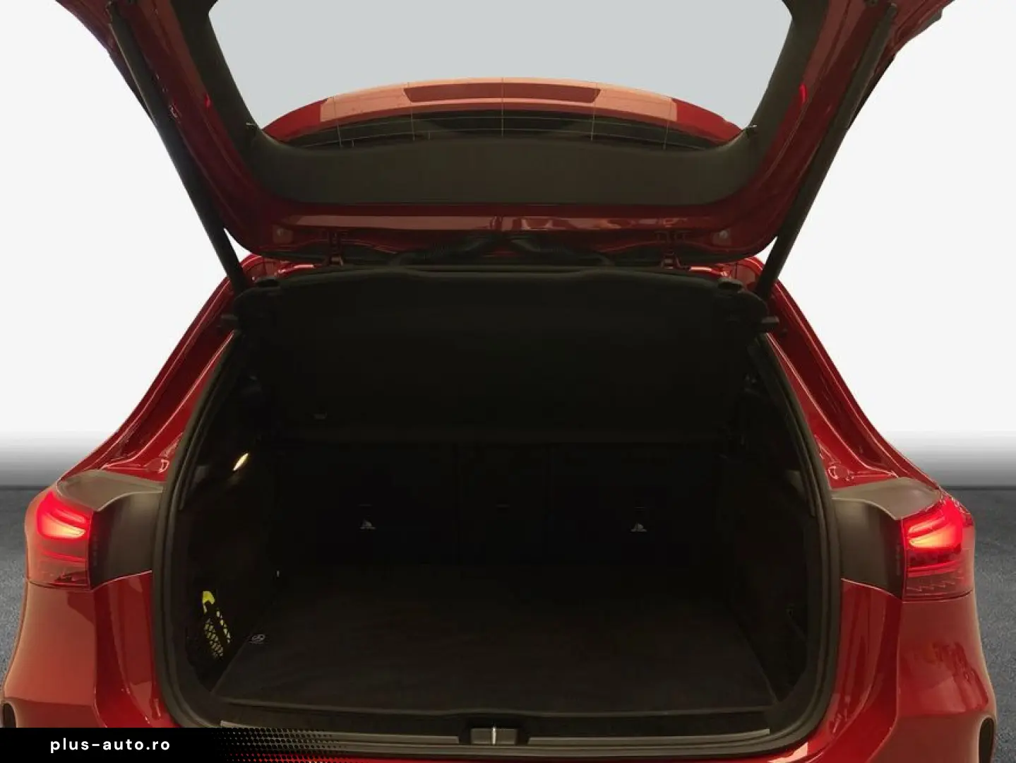 MERCEDES-BENZ GLA 200 Edition AMG PANOdach Beam-LED &hellip;