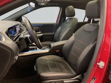 MERCEDES-BENZ GLA 200 Edition AMG PANOdach Beam-LED &hellip;