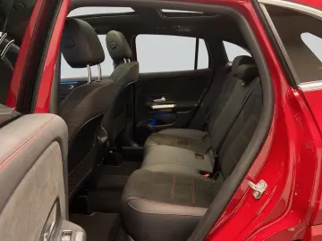 MERCEDES-BENZ GLA 200 Edition AMG PANOdach Beam-LED &hellip;