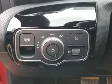 MERCEDES-BENZ CLA 200 CLA CLA 200 d 4Matic