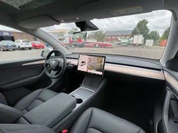 TESLA Model Y Long Range Dual Motor AWD