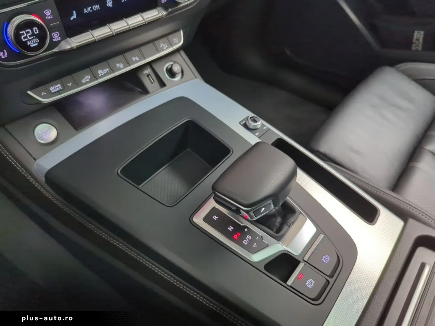 AUDI Q5 S line 55 TFSI e qu. Air AHK Pano Tour Matrix