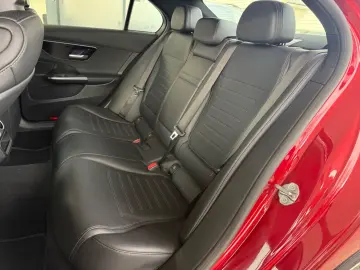 MERCEDES-BENZ C 200 Lim. AMG-LINE 360 KAMERA SCHIEBEDACH