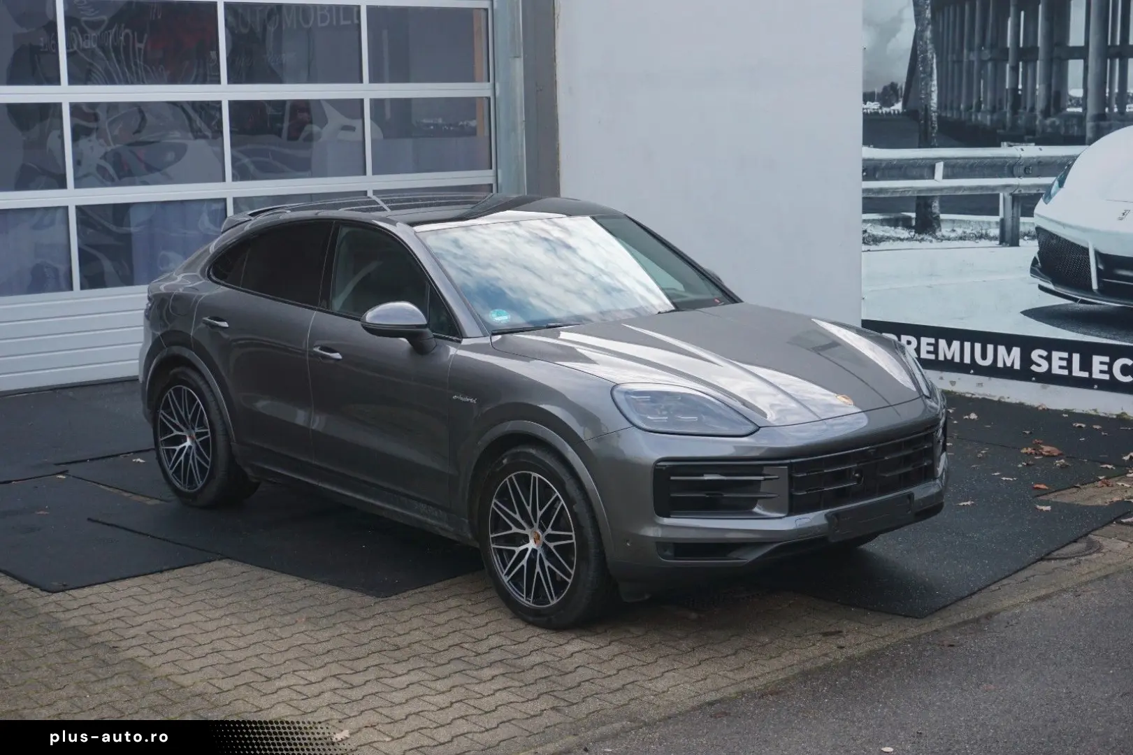 PORSCHE Cayenne Coupe E-Hybrid SpAbgas NightVision Mod25