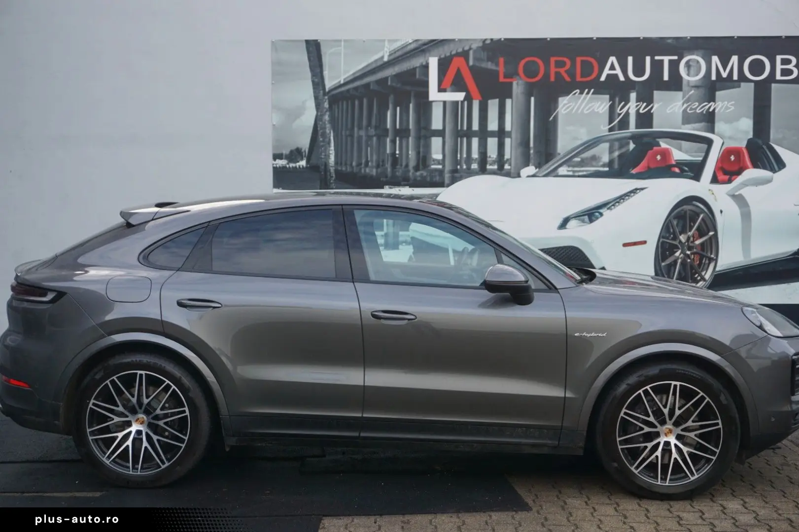 PORSCHE Cayenne Coupe E-Hybrid SpAbgas NightVision Mod25