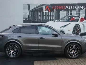 PORSCHE Cayenne Coupe E-Hybrid SpAbgas NightVision Mod25