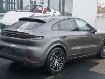 PORSCHE Cayenne Coupe E-Hybrid SpAbgas NightVision Mod25