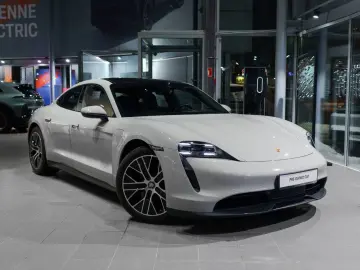 PORSCHE Porsche Taycan (MY22) 300kW   408hp