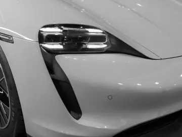 PORSCHE Porsche Taycan (MY22) 300kW   408hp