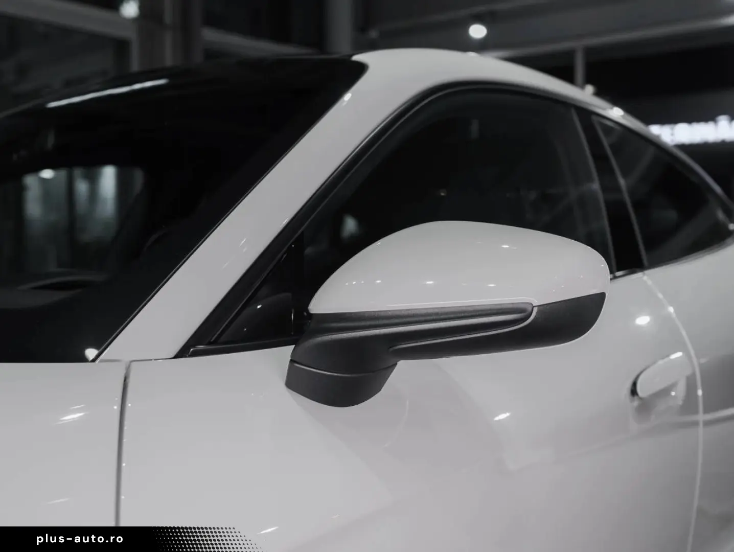 PORSCHE Porsche Taycan (MY22) 300kW   408hp