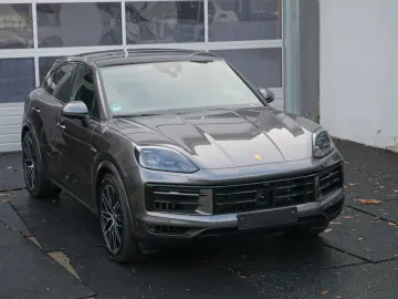 PORSCHE Cayenne Coupe E-Hybrid