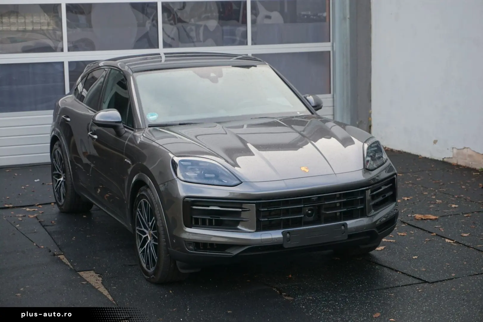 PORSCHE Cayenne Coupe E-Hybrid