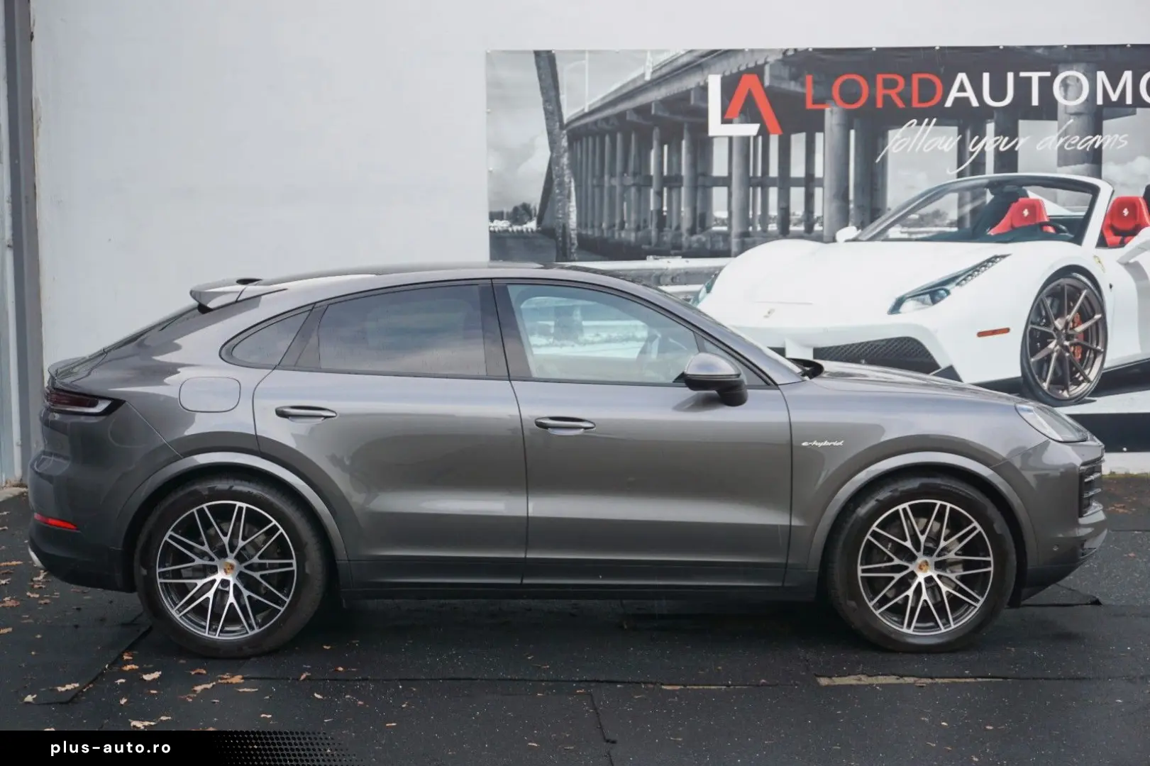 PORSCHE Cayenne Coupe E-Hybrid