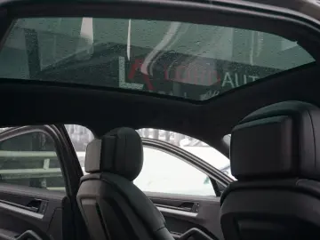 PORSCHE Cayenne Coupe E-Hybrid