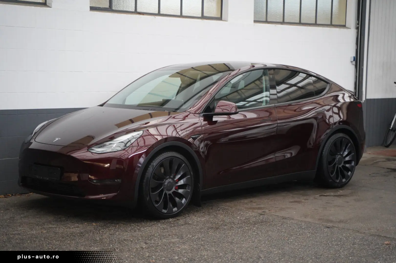 TESLA Model Y Performance