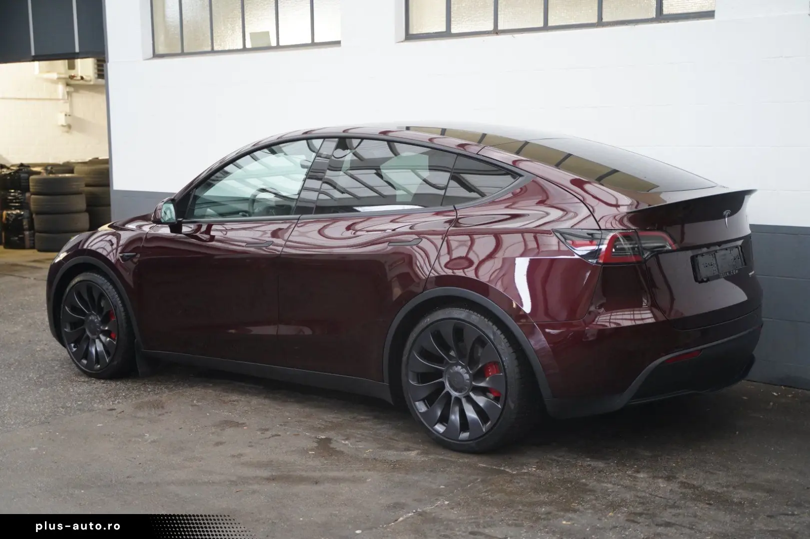 TESLA Model Y Performance