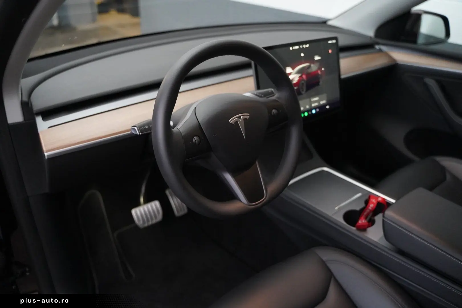 TESLA Model Y Performance