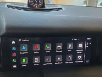 PORSCHE Taycan Basis Panodach Sportchrono 21 Zoll