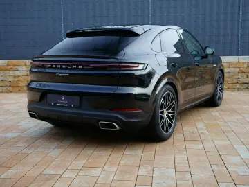PORSCHE Cayenne Coupe E-Hybrid
