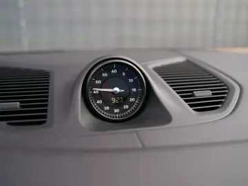 PORSCHE Cayenne Coupe E-Hybrid