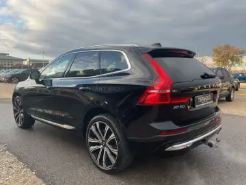 VOLVO XC60 T6 Plus Bright Plug-In AHK ACC 360  PANO