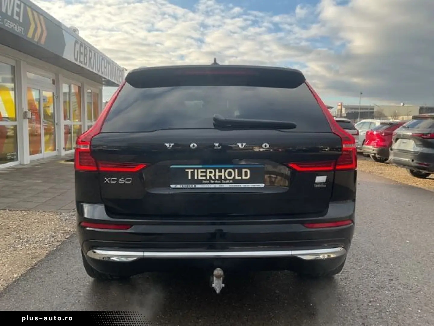 VOLVO XC60 T6 Plus Bright Plug-In AHK ACC 360  PANO