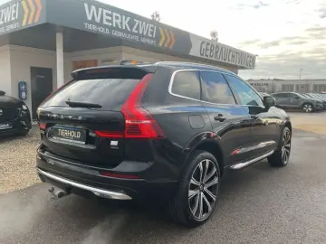 VOLVO XC60 T6 Plus Bright Plug-In AHK ACC 360  PANO