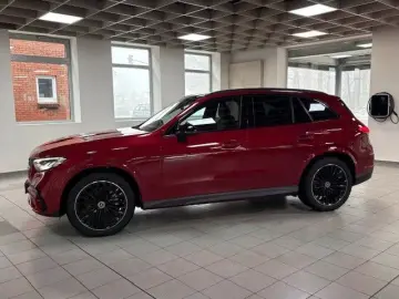 MERCEDES-BENZ GLC300d4M  AMG STHZG AHK PANO NIGHT SOUND 360