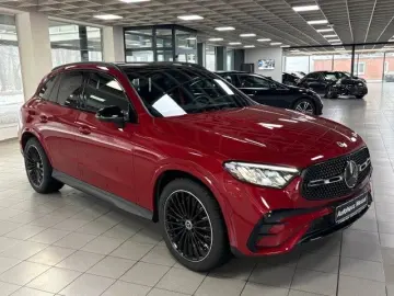 MERCEDES-BENZ GLC300d4M  AMG STHZG AHK PANO NIGHT SOUND 360