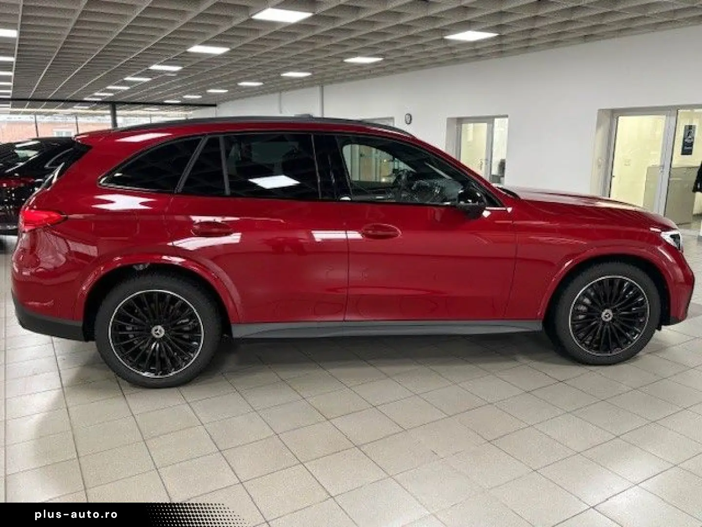 MERCEDES-BENZ GLC300d4M  AMG STHZG AHK PANO NIGHT SOUND 360