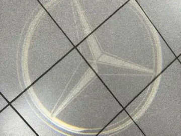 MERCEDES-BENZ GLC300d4M  AMG STHZG AHK PANO NIGHT SOUND 360