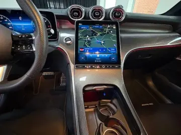 MERCEDES-BENZ GLC300d4M  AMG STHZG AHK PANO NIGHT SOUND 360