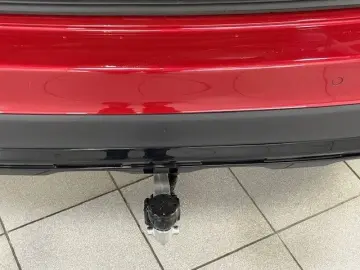 MERCEDES-BENZ GLC300d4M  AMG STHZG AHK PANO NIGHT SOUND 360