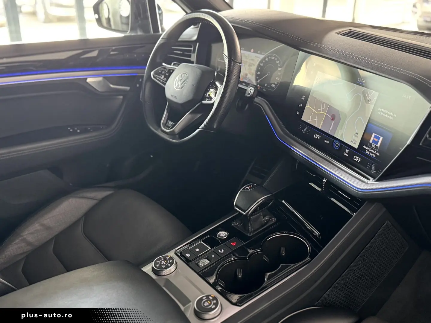 VW Touareg 3.0TDI 4Motion R Line BlackStyle Pano IQ