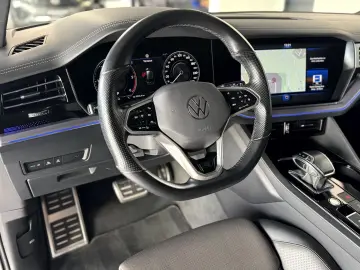 VW Touareg 3.0TDI 4Motion R Line BlackStyle Pano IQ