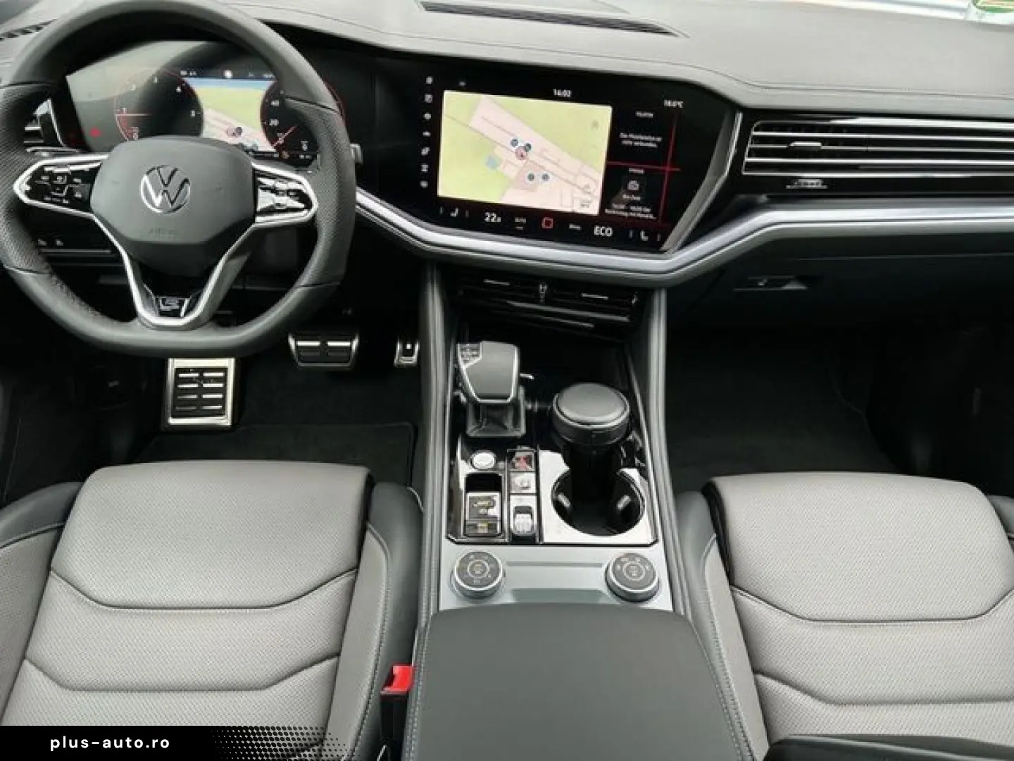 VW Touareg 3.0 TDI R-LINE MATRIX STANDHZ HUD PANO