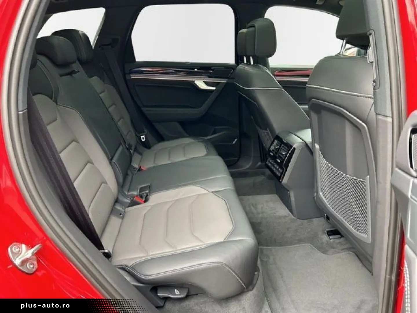 VW Touareg 3.0 TDI R-LINE MATRIX STANDHZ HUD PANO