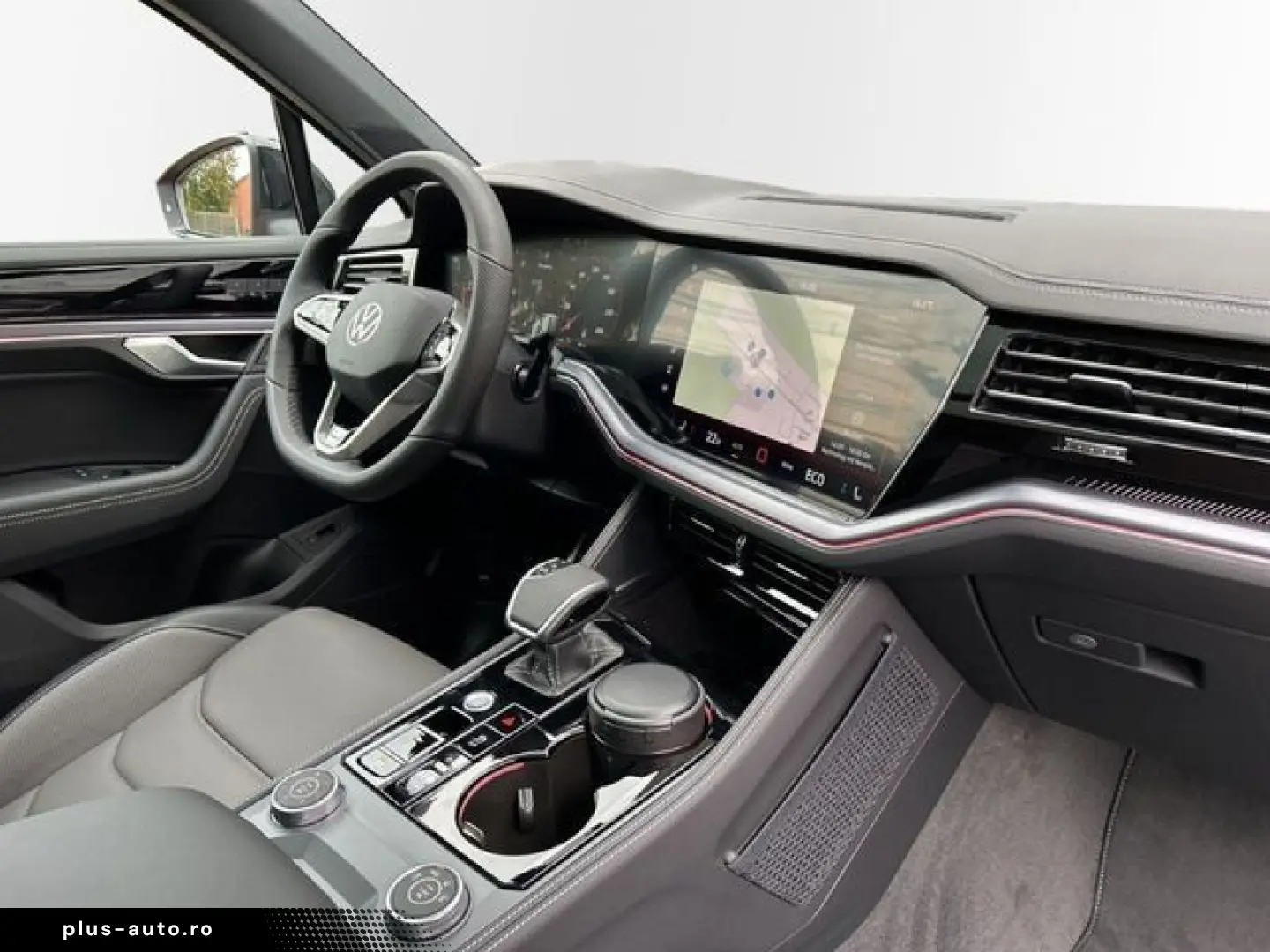 VW Touareg 3.0 TDI R-LINE MATRIX STANDHZ HUD PANO