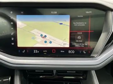 VW Touareg 3.0 TDI R-LINE MATRIX STANDHZ HUD PANO