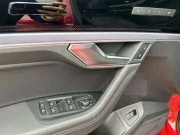 VW Touareg 3.0 TDI R-LINE MATRIX STANDHZ HUD PANO