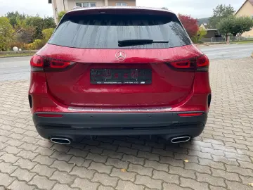 MERCEDES-BENZ GLA 220 d 4Matic AMG Line GARANTIE Pan&hellip;