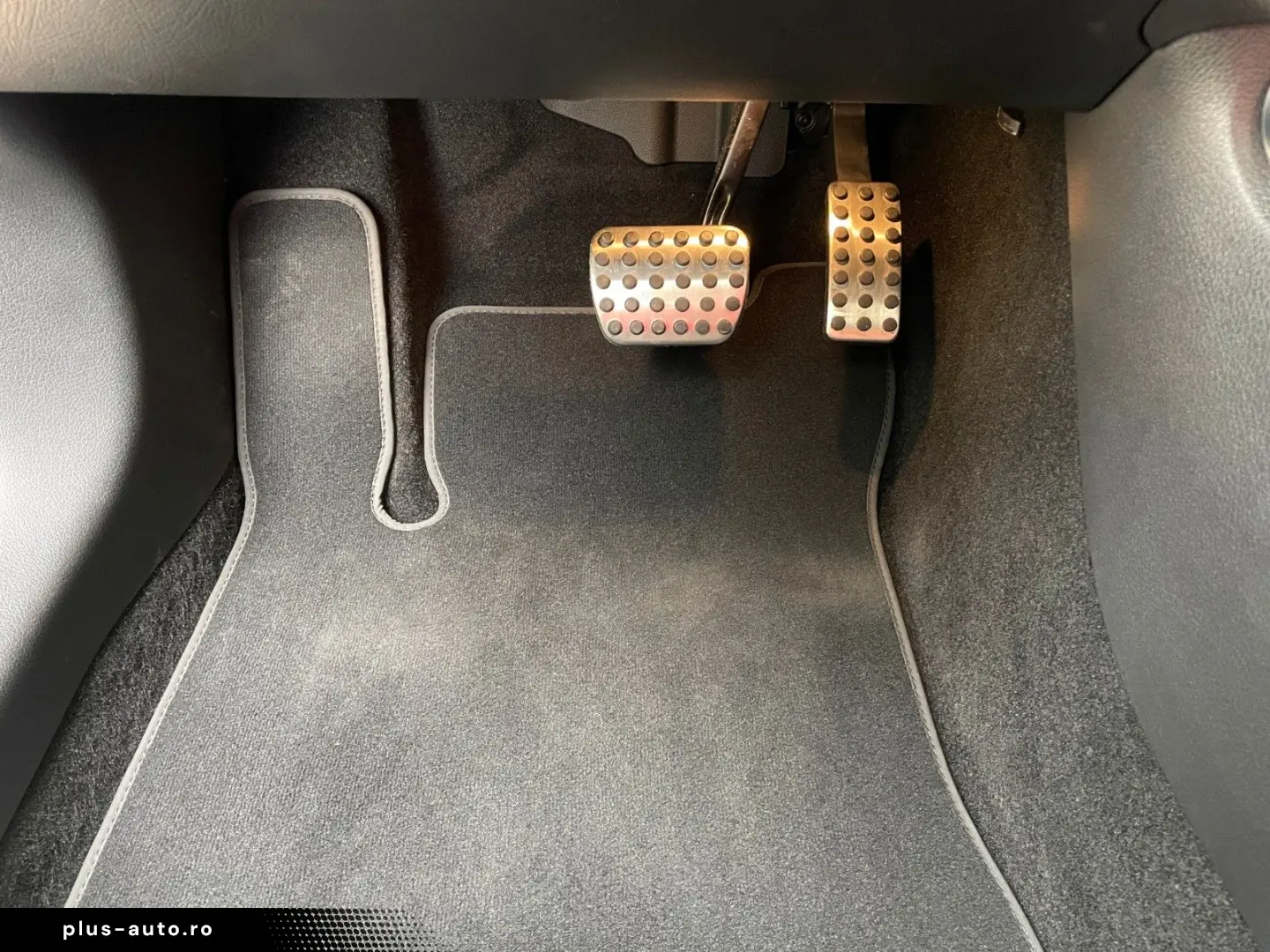 MERCEDES-BENZ GLA 220 d 4Matic AMG Line GARANTIE Pan&hellip;