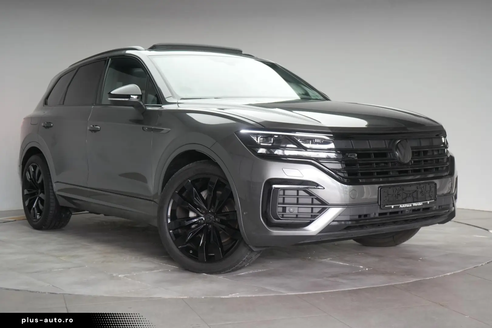 VW Touareg 3.0 V6 TDI 4Motion R line Navi Leder ACC